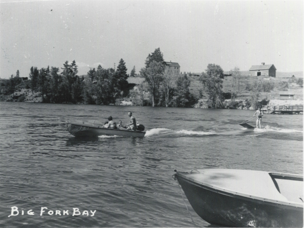 Bigfork bay water skiing circa 1950s– Credit Kellogg Collection