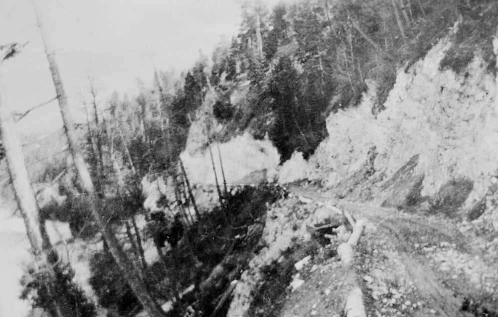Road construction on the east shore of Flathead Lake around 1914. Credit - Lloyd Fagerland Collection