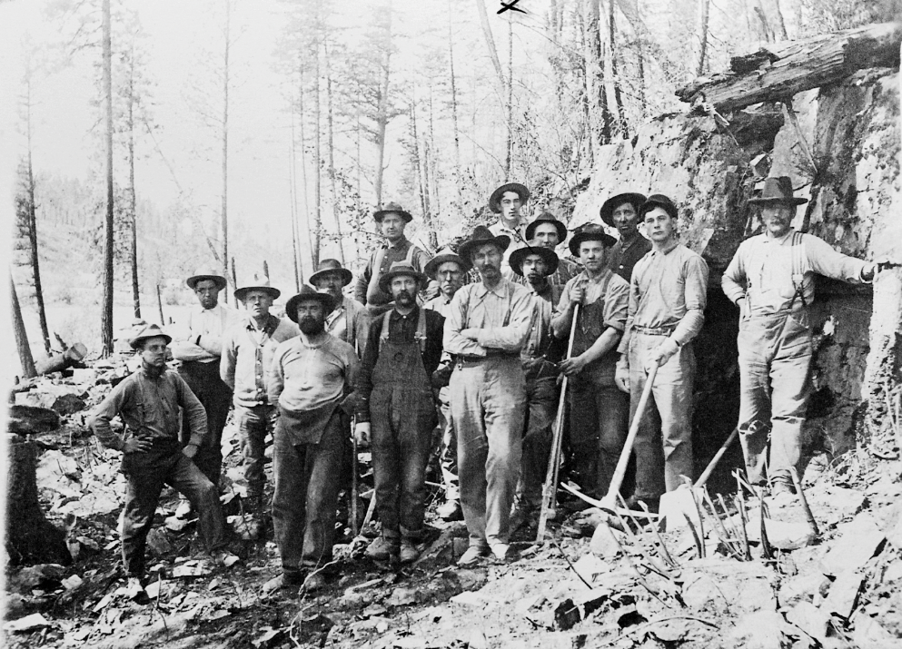 Construction of the now Wild Mile road along the Swan River. Credit - Whitney Family Collection