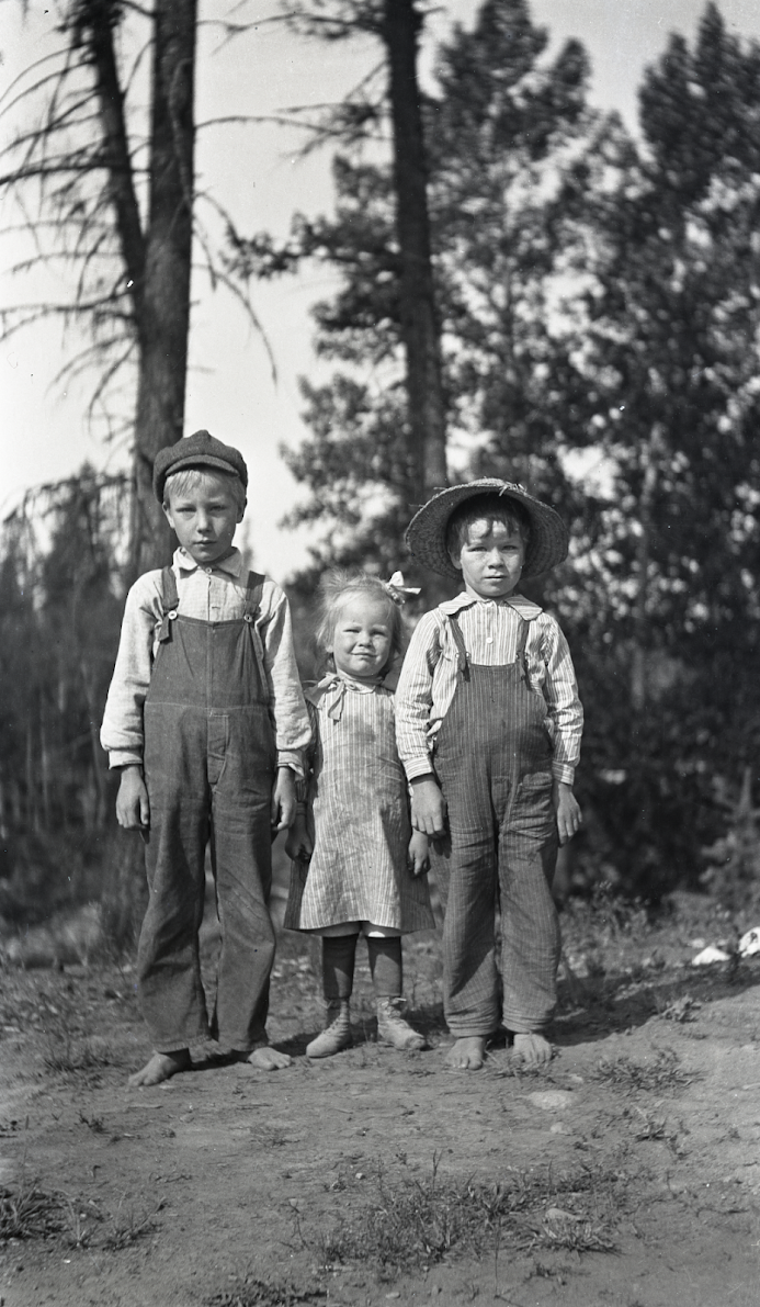 Here we see "Elrod's frog catchers", kids from the Bigfork community who helped Dr. Elrod of the Biological Station catch specimens.  Credit - University of Montana, Mansfield Library